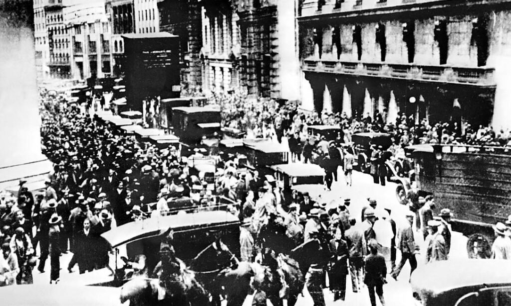 41819977_EC-Sao-Paulo-SP-29-05-2015Fazenda-Quilombo-Crise-de-29Uma-correria-para-vender-acoes Quais foram as 3 maiores crises do mercado financeiro