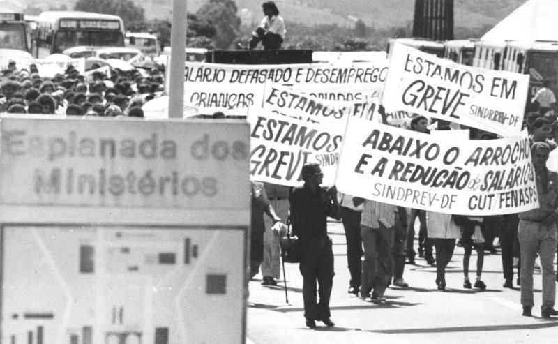 20190423114333533096i Plano Collor